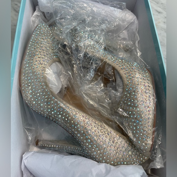 Betsy Johnson Crystal Studded Gold Shoes - Picture 1 of 8